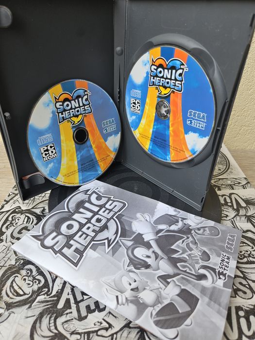 Sonic Heroes - PC (Complete, 2 Discs)