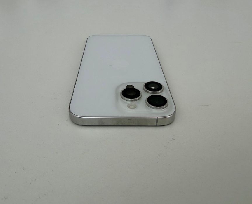 iPhone 16 Pro Max 256gb Titânio Branco com GARANTIA