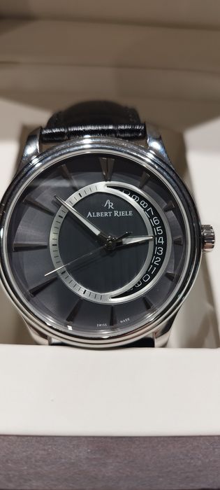 Zegarek męski Albert Riele.