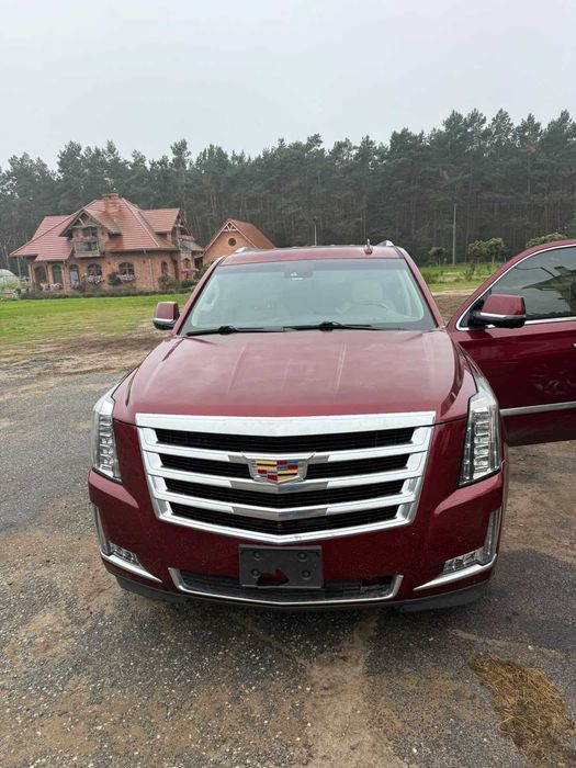 Cadilac Escalade Premium IV rok 2016 7 osób ESV 165 tys.km BEZWYPADKOWY