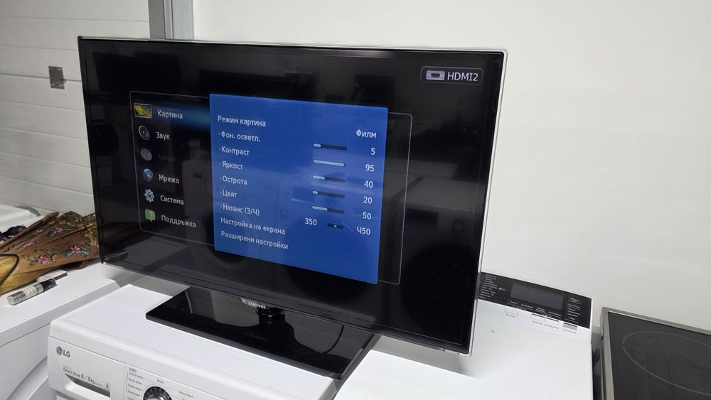 SAMSUNG 37дюймів