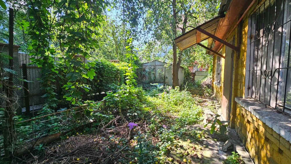 Продаж будинку по пров. Щусєва, 9. Без комісії.