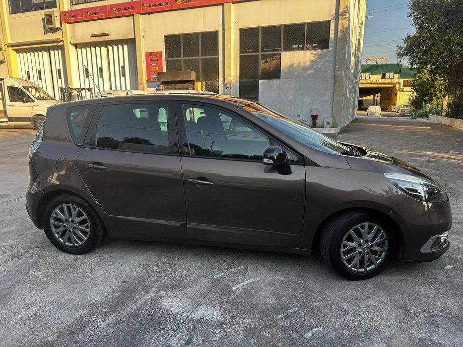 Renault scenic 1.5 140.000