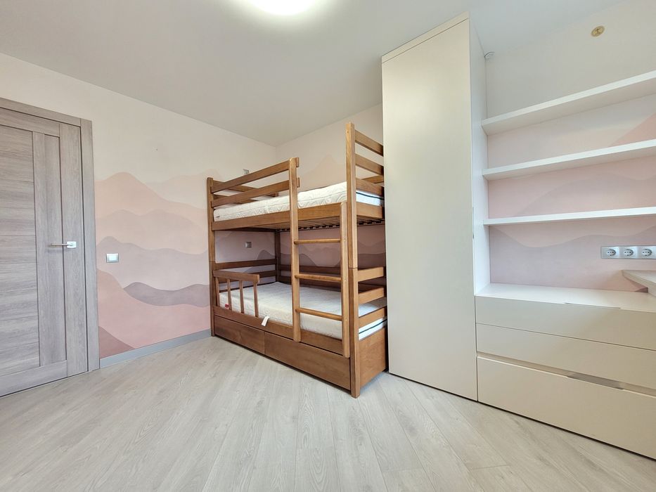 3к.Новобуд! Арцеулова! 5/10ц, 77м2, Авт.оп!, 130000уо!