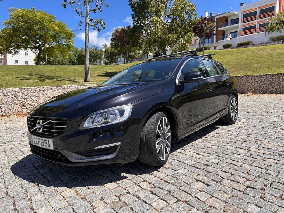 Volvo V60 D4 2.0 181cv Momentum Automático