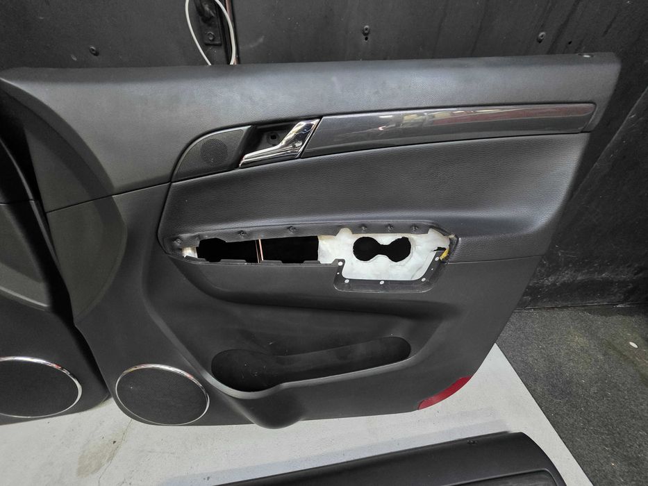 Boczki Drzwi Opel Antara I FL 2011r