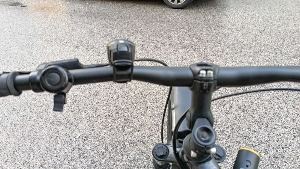 Bicicleta mountain bike