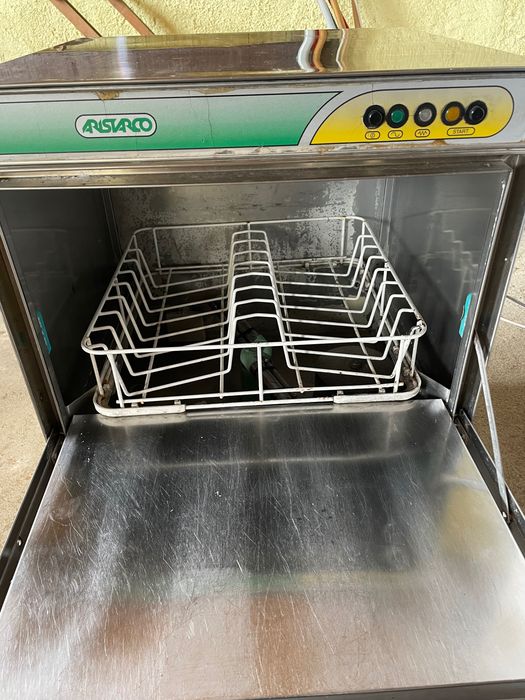 Máquina Lavar Copos/Loiça Industrial
