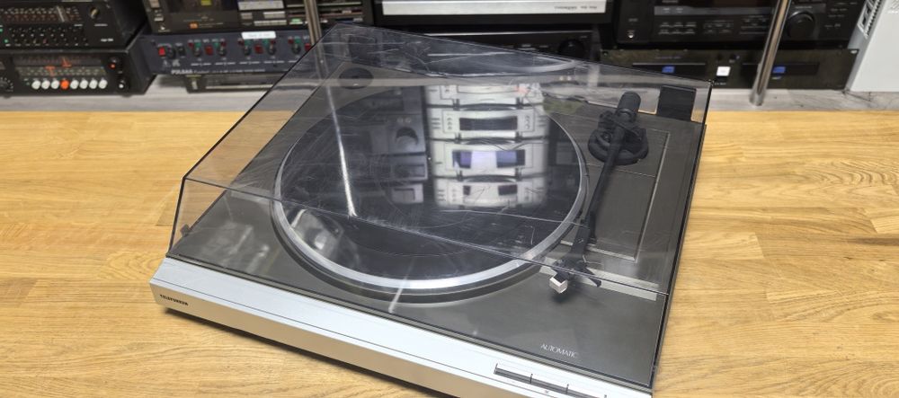 Вініловий програвач Telefunken HS700