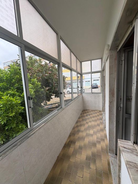 Arrendamento de apartamento T2 na Praceta Norton De Matos , 3