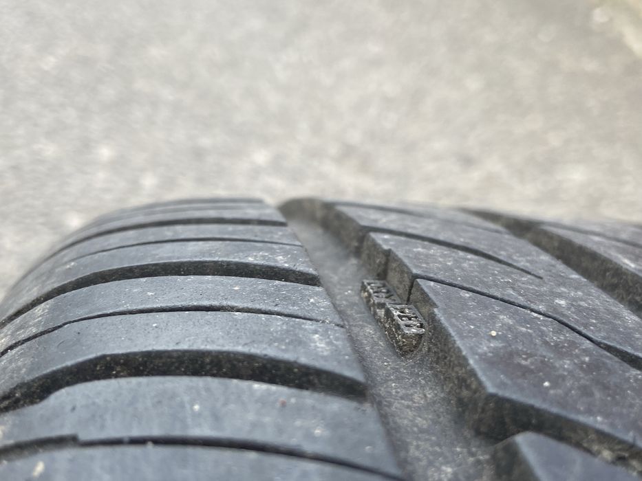 Alufelgi z oponami letnimi Mercedes