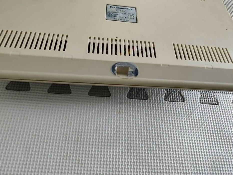 Commodore 64 czarny ekran