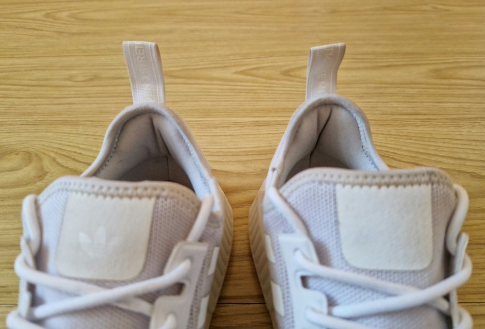 Кросівки Adidas 39 розмір (стелька 24.5см) Original