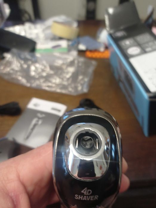 Sprzedam Nowa golarka do brody SHAWE 4D ładowanie USB