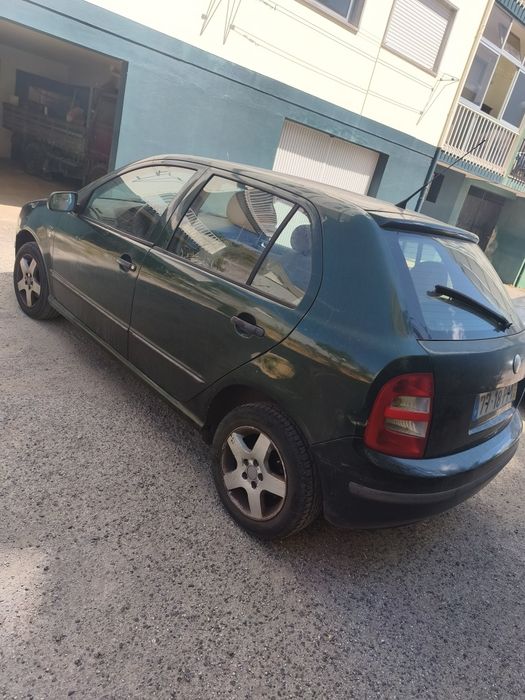 Carro Skoda Fabia