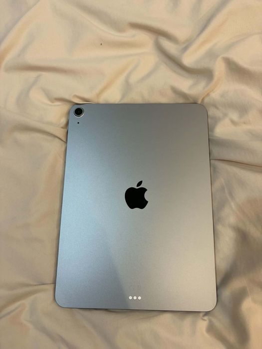 iPad Air 11" (M3) 128 GB Wi-Fi – Stan idealny, bateria 100%