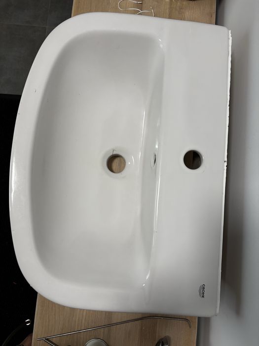 Umywalka Grohe ceramic
