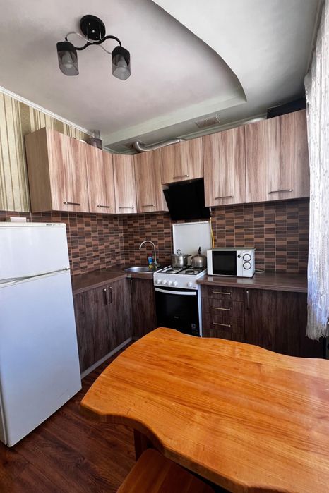 Продам 1к Відінська з автономним опаленням