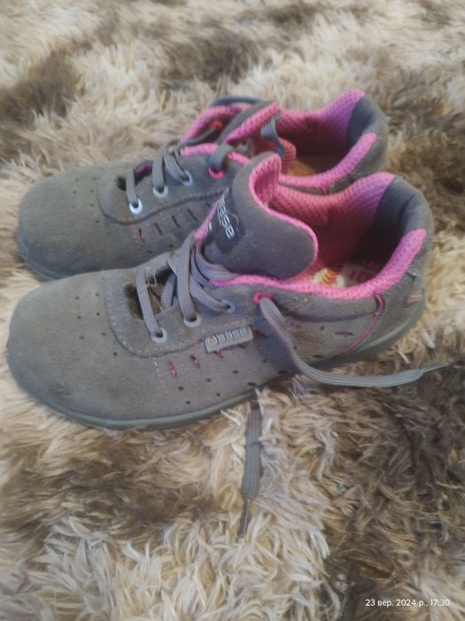 спец взуття жіноче