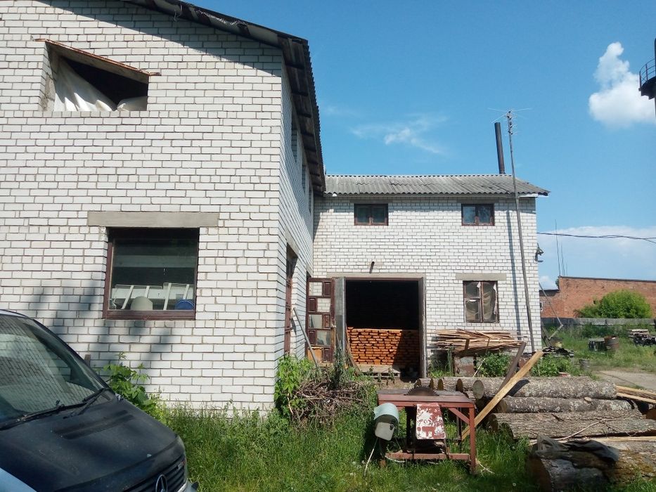 Продаж столярного цеху, Малин