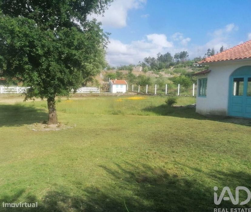 Terreno em Oliveira do Hospital e São Paio de Gramaços