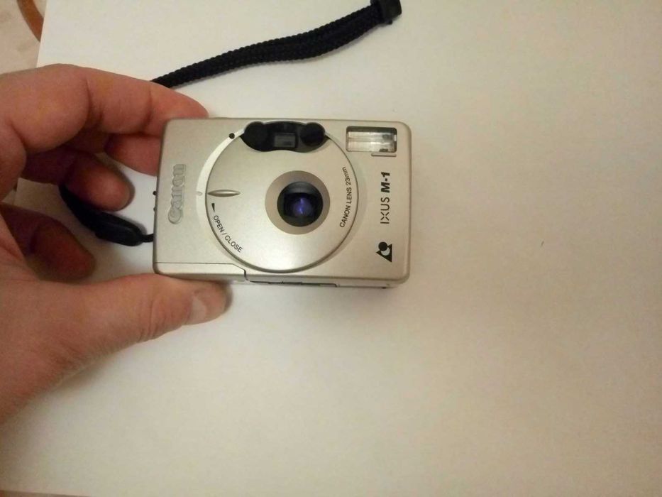Фотоаппарат  плёночный Canon IXUS M-1