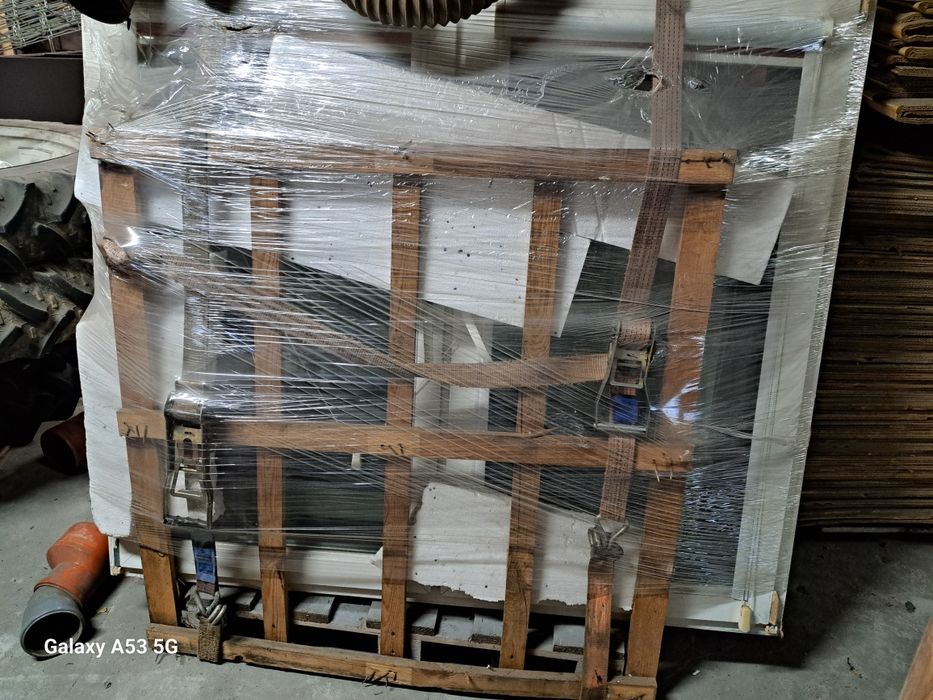 Okna PCV z demontażu 154x138, 135x103