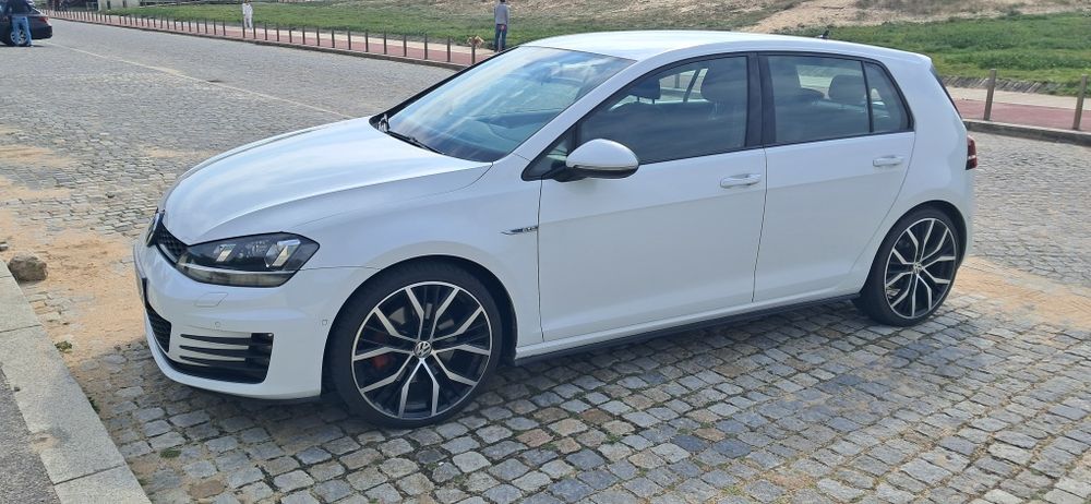 VW Golf 7 GTD  184cv