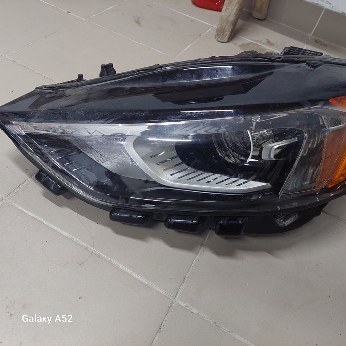 ФОРД ЕДЖ. Фара ліва