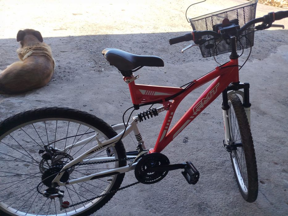 Bicicleta EMT em bom estado
