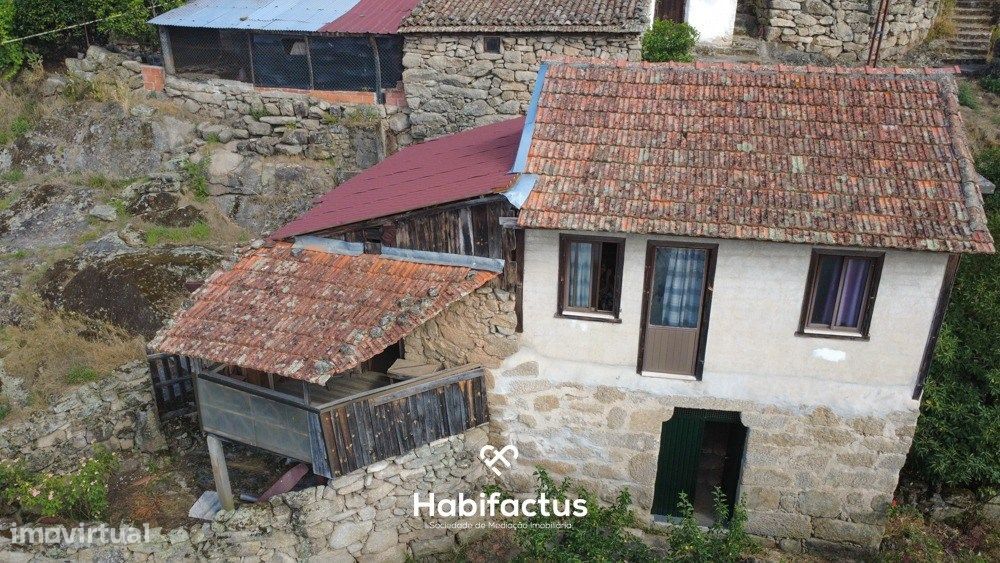 Moradia à venda para Reconstrução em Beijós, Carregal do Sal