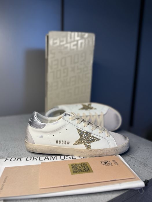 Кеди кросівки голден гуз golden goose gg кроссовки гуси со звездой женские с потертостями