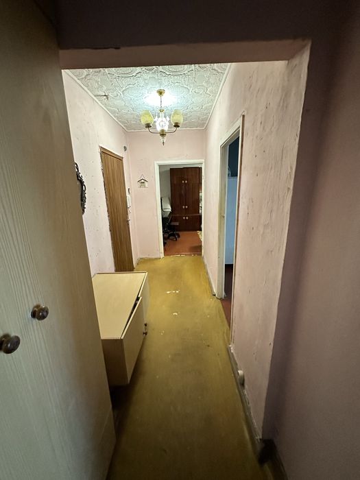 Продам 2-х кімнатну квартиру Озерна 24 11 поверх 2 окремі кімнати Оболонський р-н. м. Героїв Дніпра 3 хвилини