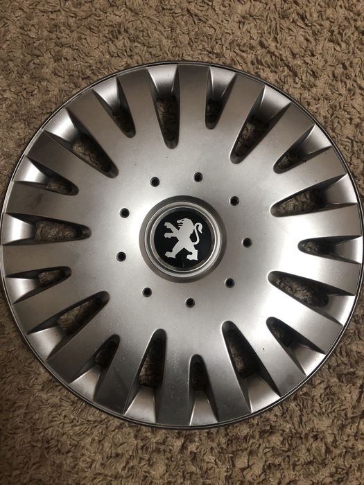 Ковпаки пежо R16.