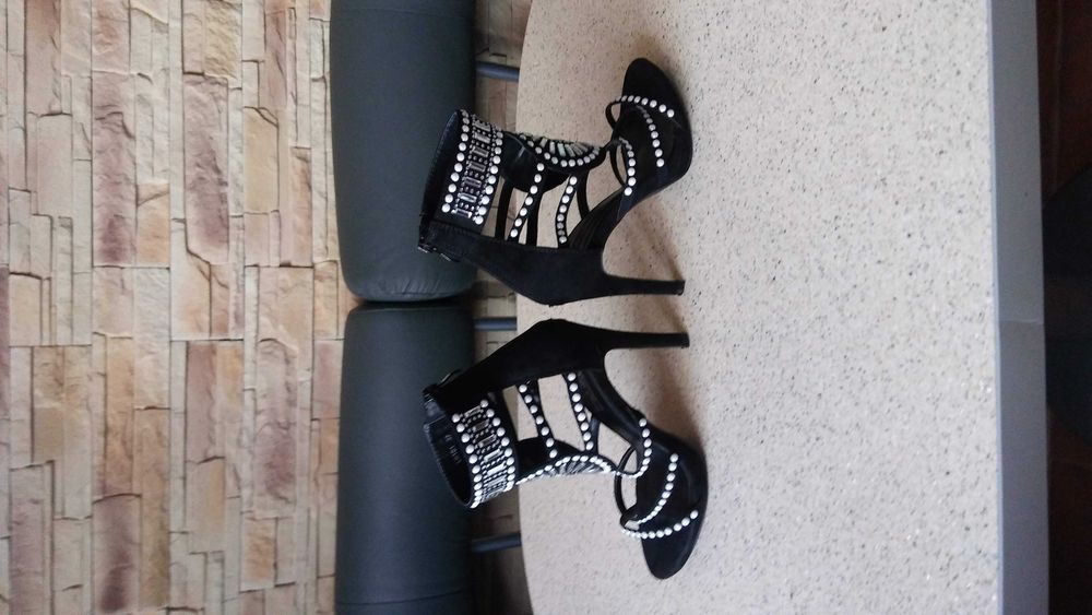 Buty sandaly rozmiar 37