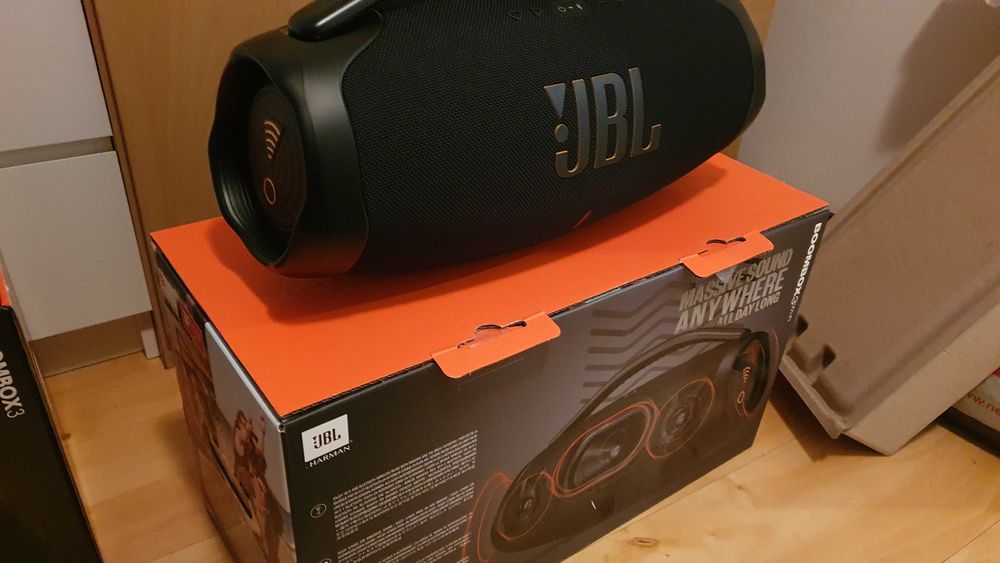 Boombox 3 wifi nowy