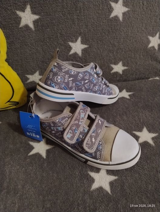Nowe kapcie trampki 33 Nino na rzepy dla chłopca