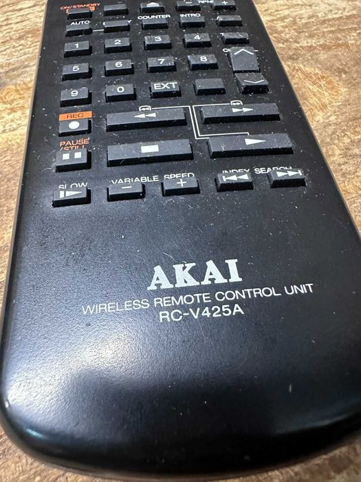 Pilot Akai RC-V 425V