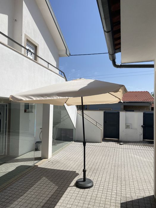 Guarda sol bege