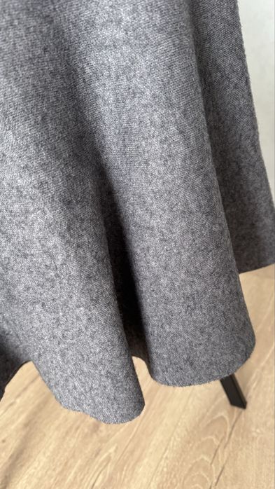 Тепла спідничка zara розмір с-м