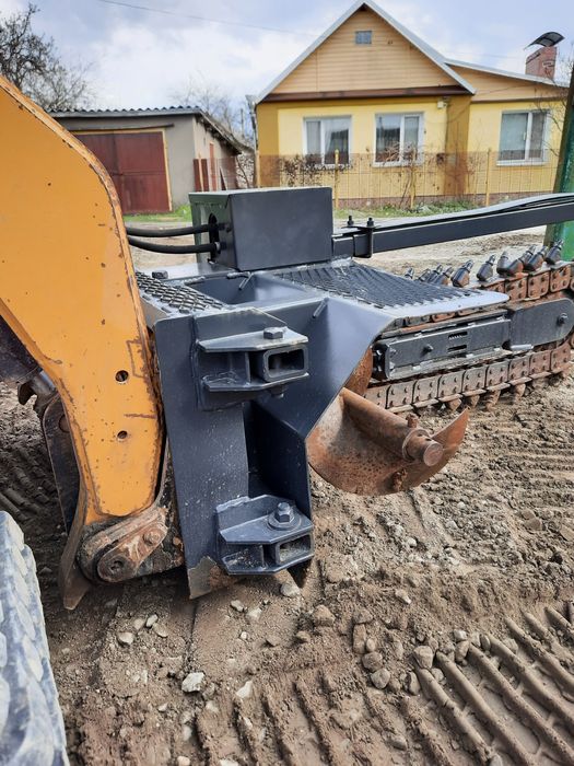Траншеєкопач бара на bobcat, cat, jcb