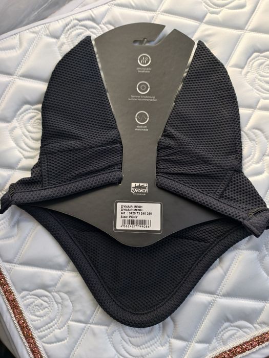 Nauszniki Eskadron dynair mesh czarne Pony