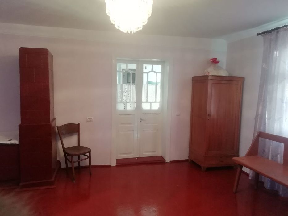 Продаж будинку в смт Обертин