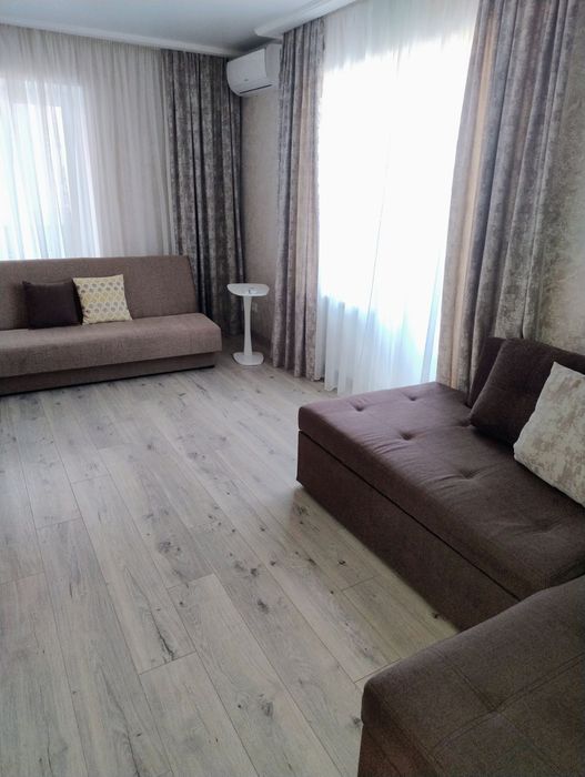 ПОДОБОВО СТИЛЬНА 2-к. кв-ра с шикарним виглядом