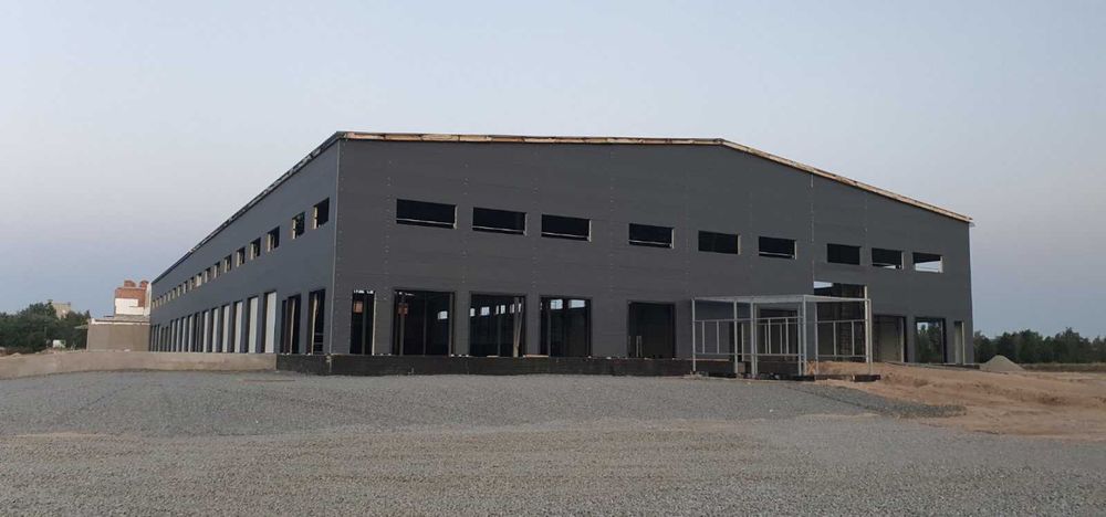 Ангар из сэндвич панелей Склад СТО Ангар утепленный от 5500 грн/м2