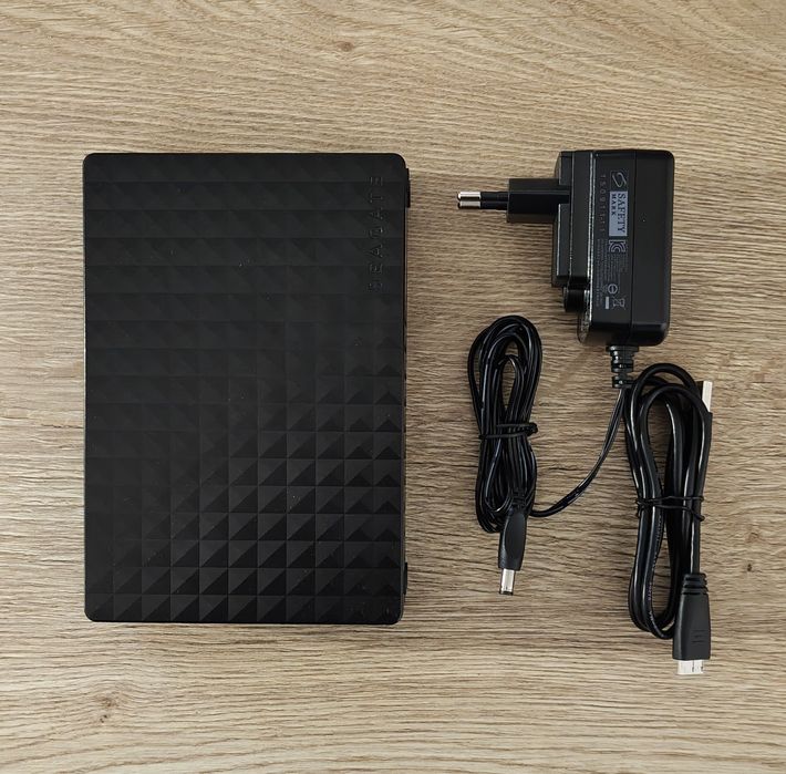 Dysk zewnętrzny HDD Seagate Expansion Desktop 4TB czarny 3.5"