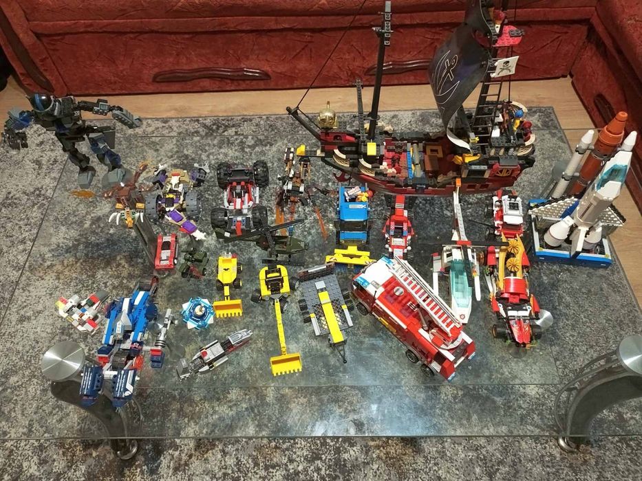 Лего конструктори фігурки