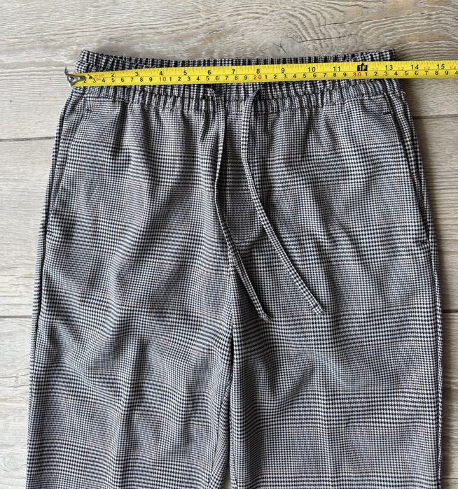 Męskie spodnie H&M w kratę rozm. XS