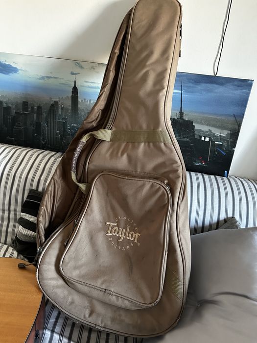 Guitarra Taylor 114 E