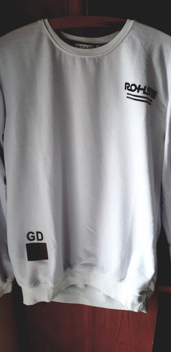 Bluza.sportowa biała .cienka